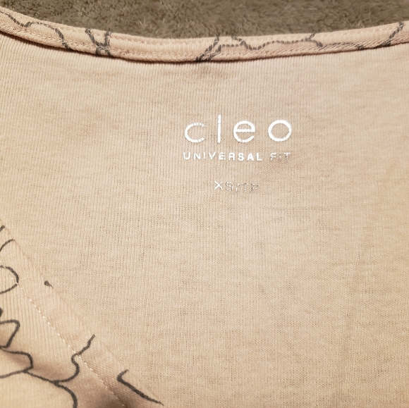 EUC - Sleeveless top Size XS - Picture 7 of 9